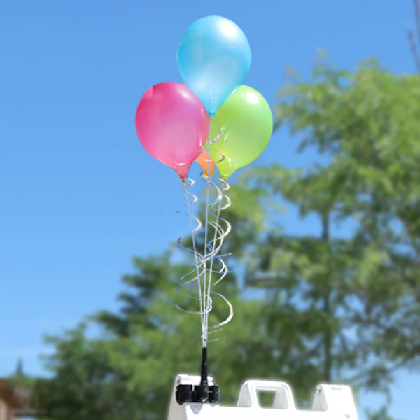 PermaShine four balloon bouquet with Signicade mounting bracket